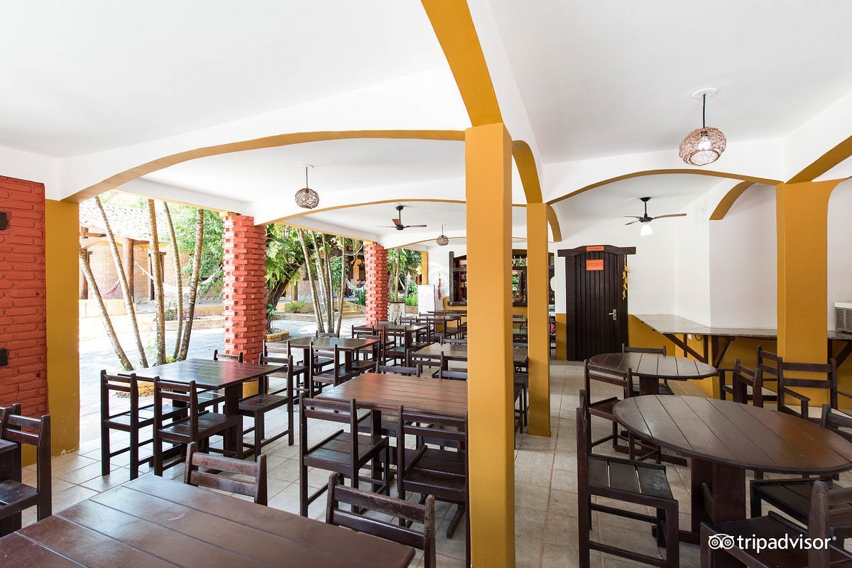 restaurant--v17882938