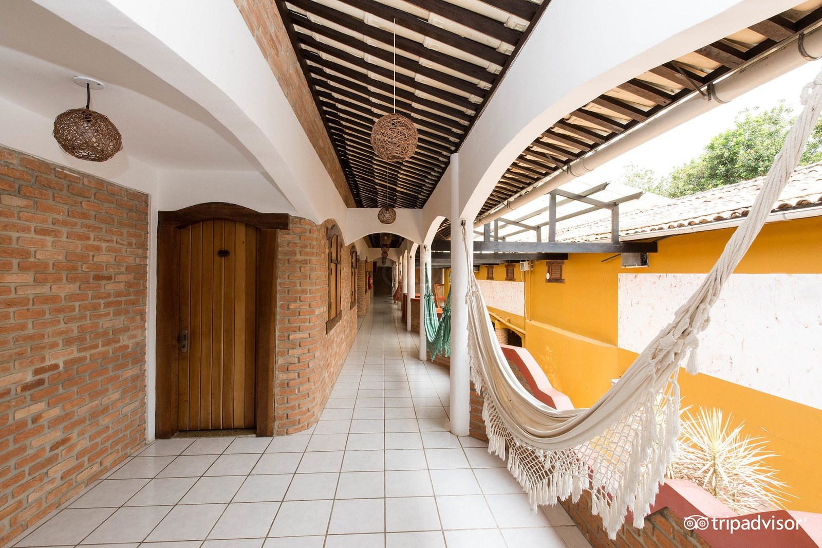 hallways--v17882919 (1)