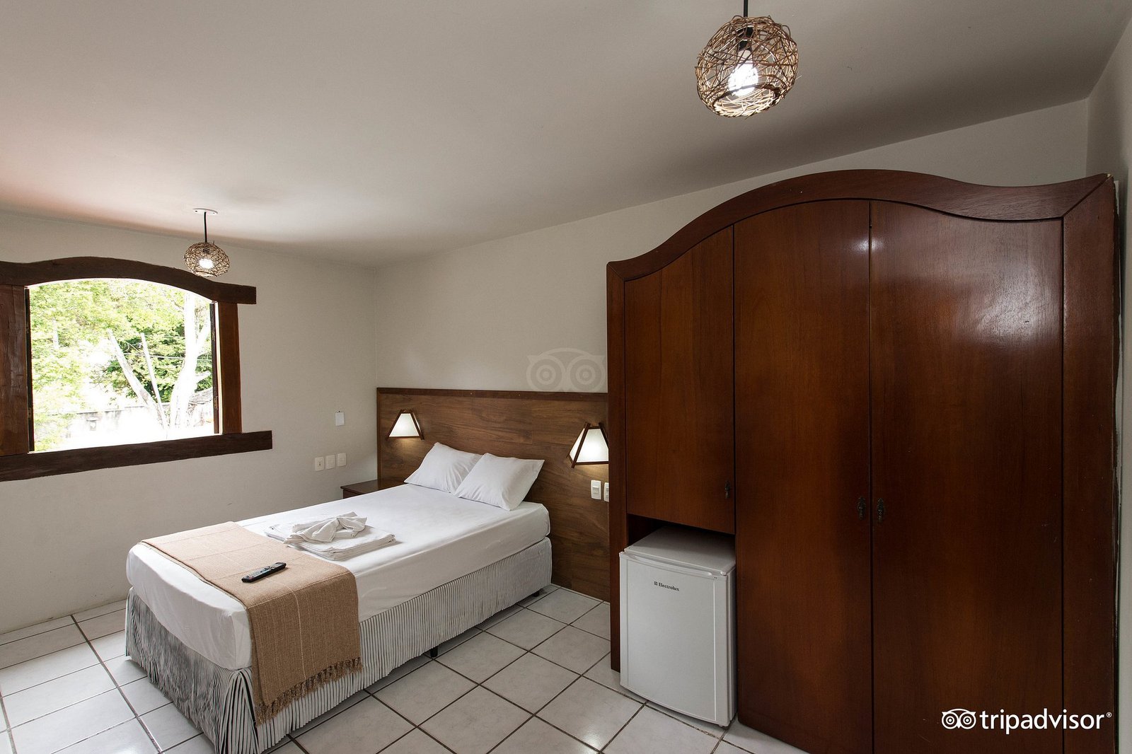 standard-room--v17882907 (1)
